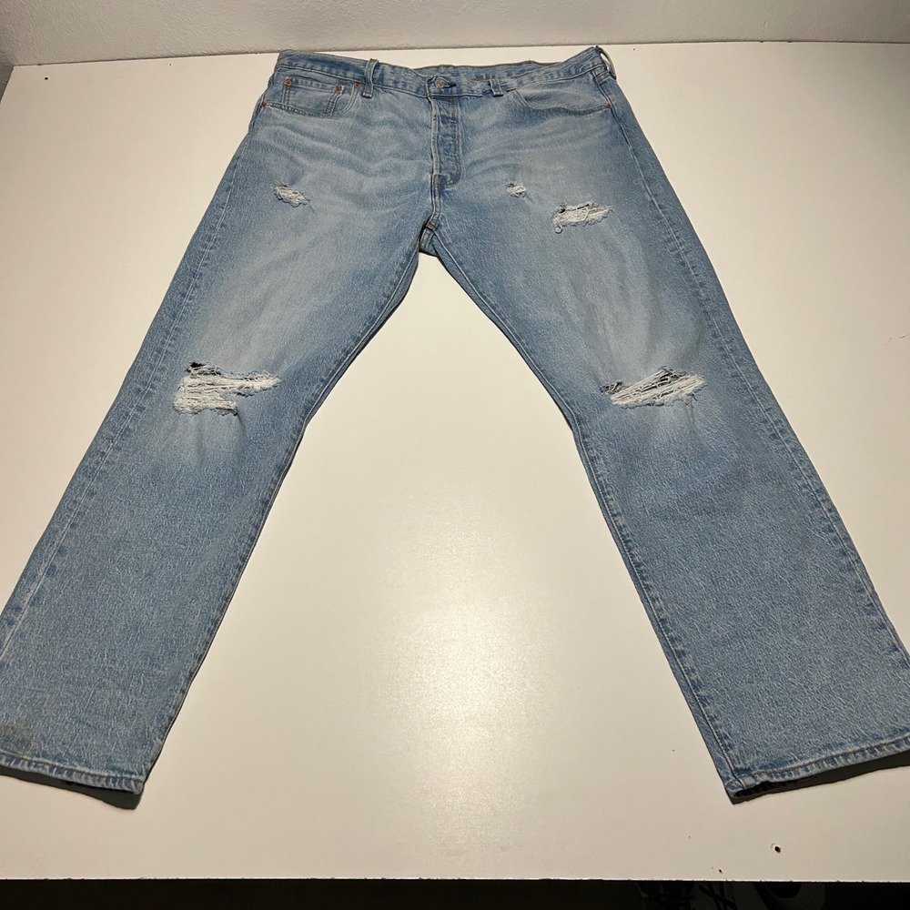 Levis 501 Original Fit Distressed Light Wash Jeans Mens 40x32 Blue Button Fly